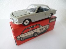 BMW 2000 CS en boite