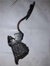 PEDALE D'ACCELERATEUR Toyota Hilux D4D 05- #11413