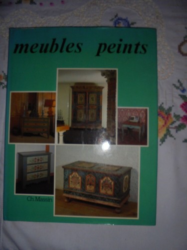 Meubles peints moutiers - -,