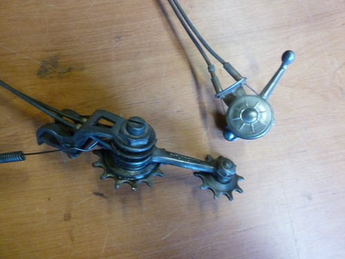 Ancien vélo dérailleur cyclo - ancien,