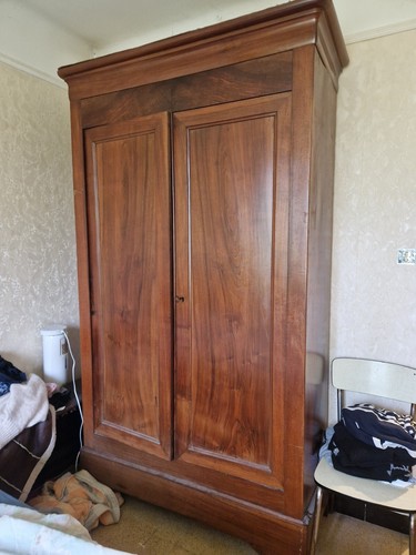 Très belle armoire en - belle, bois