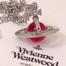 Vivienne Westwood- Grand