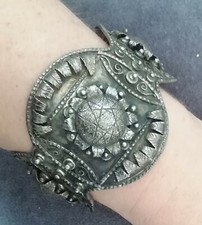 Ancien Bracelet manchette