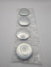 LAND ROVER WHEEL CENTRE CAP SET - GENUINE LAND ROVER - SILVER- NEW