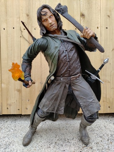Figurine neca seigneur des - le,
