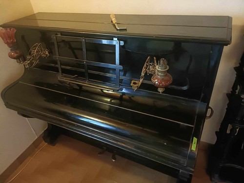 Piano pleyel droit - piano, bois