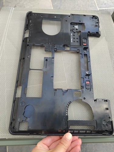 Coque inferieur dell e5540 - dell,
