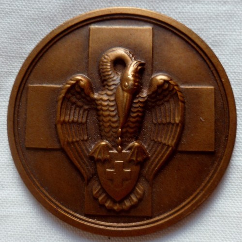 Médaille pélican croix rouge - pÉlican,