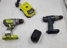 Lot De 4 Ryobi Outils - 2 Perceuse / Tournevis, Batterie, Chargeur, Pour Pièces