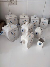 Ancienne série de pots à