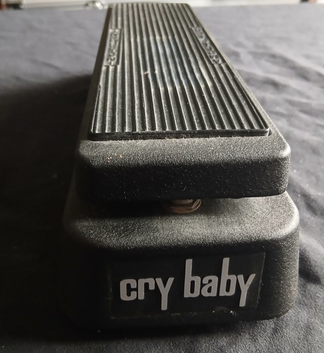 Dunlop gcb95 cry baby standard - cry,