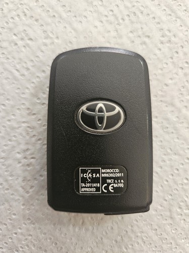 Clé voiture toyota auris - clé,