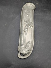 PORTE PLUME REPOSE CRAYON VIDE