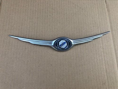 Logo capot chrysler pt - de,