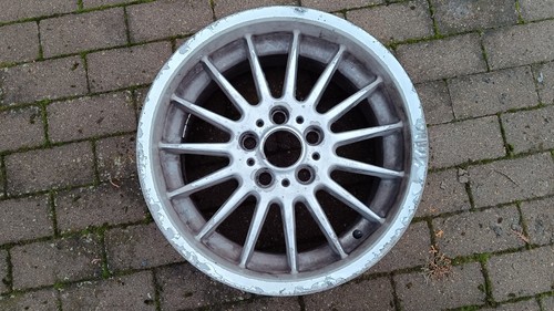 Pièce jante alliage bmw - 1,