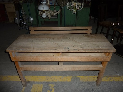 1046 table banc - r,