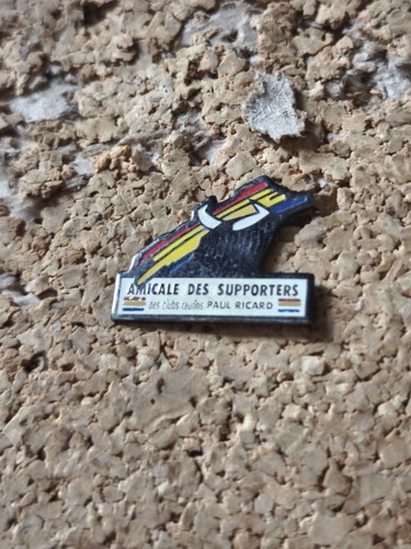 Pin paul ricard amicale - pin's,