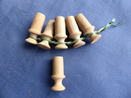 Petits boutons bois naturel - petits,
