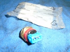 Peugeot 106 1.4, 1.5D, 1.6, 1.6i, S16 NOS Genuine Peugeot Radfan Switch