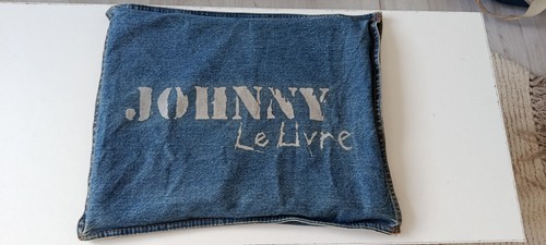 Livre metal johnny hallyday - livre,