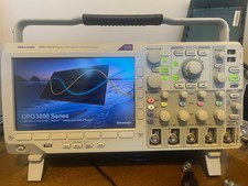 TEKTRONIX DPO 3014
