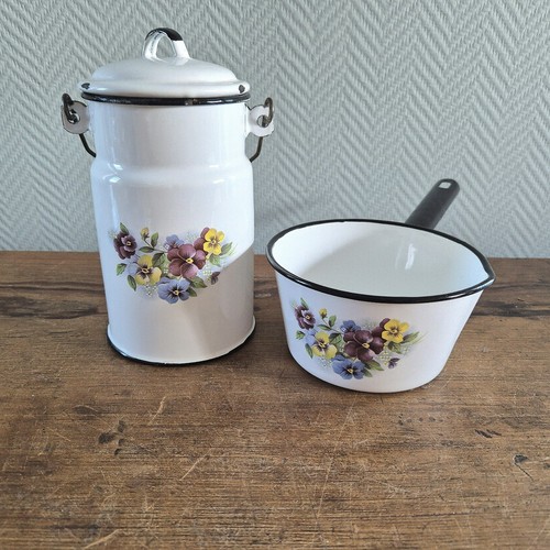 Lot poêles lait et - 2,