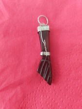 Main de Figa en pierre