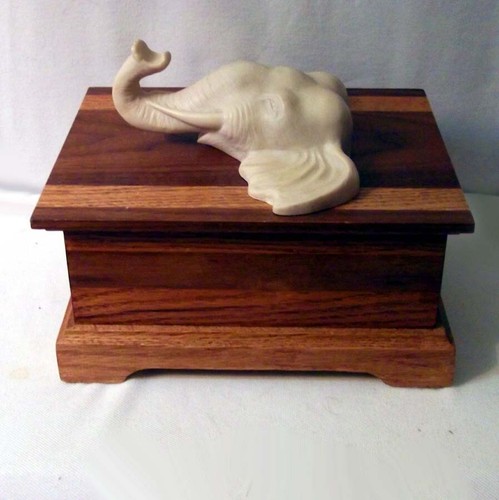 Unique laminated solid oak - ,