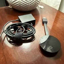 Google Chromecast Ultra 4K HDR Streaming Media Player Black NC2-6A5-D Ethernet