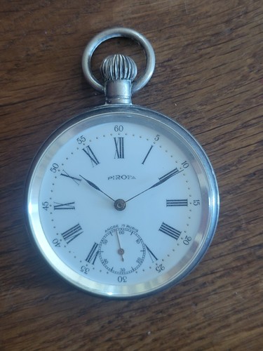 Pirofa rubis montre - rubis, À