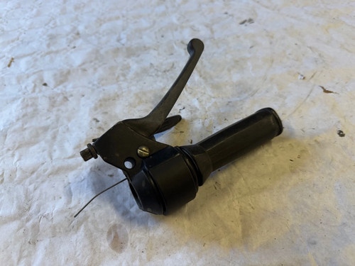 Poignee accelerateur derbi - poignee,