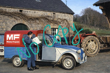  CITROEN 2 CV ET TRACTEUR