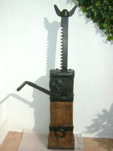 Ancien cric bois - en, chêne
