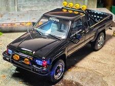 Toyota Hilux SR5 Black (1985)