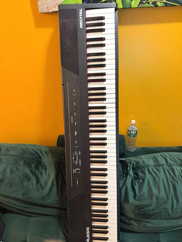 Alesis recital key - alesis,