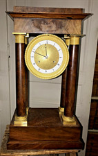 Pendule portique colonnes