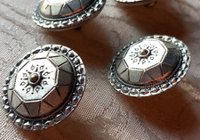 4 ANCIENS BOUTONS DES ANNEES 1940 EN METAL ARGENTE  DIAMETRE 2,2 CM