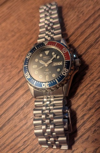 Excellent rare seiko kinetic - rare,