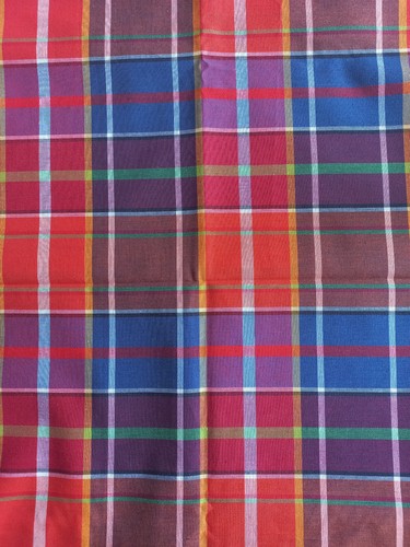 Coupon tissu carreaux madras