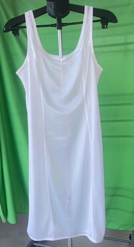 Fond robe bretelles - de,