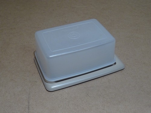 Ancien beurrier tupperware - ancien,