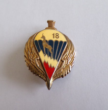 INSIGNE MILITAIRE 18°
