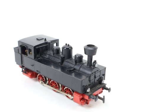 Locomotive vapeur märklin - à,