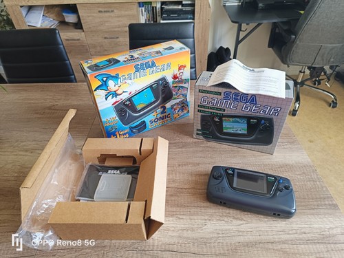 Sega game gear console - sega,