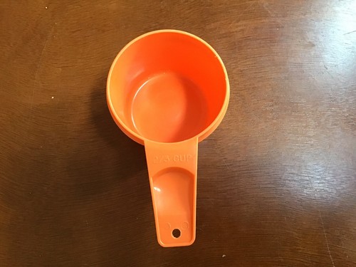 Tupperware cup measuring - 2/3,