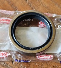 TOYOTA LAND CRUISER FJ40 FJ45