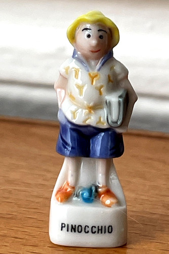 Adorable fève pinocchio - fève, 🩵