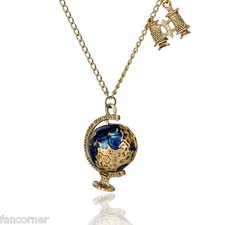Pendentif globe terrestre collier planete terre planet earth globe pendant