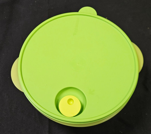 Tupperware crystal wave - tupperware, round