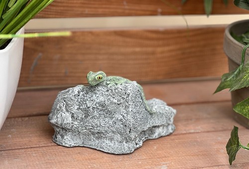 Sculpture pierre gecko - sculpture, en